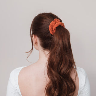 Claide Noelle Scrunchie Frisur - Foto 2