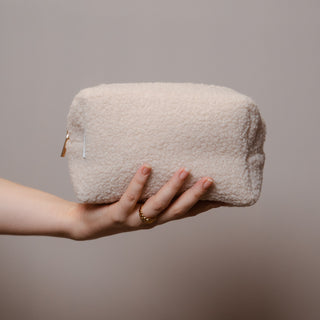Trousse de toilette en polaire teddy