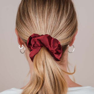 Elisabeth Scrunchie