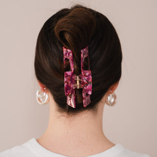 Hélène Pince à Cheveux