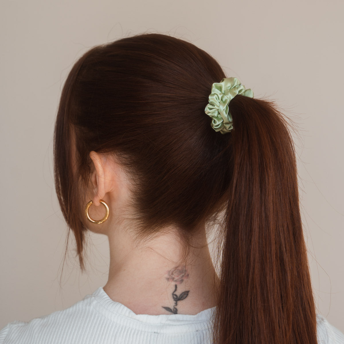 Perfekte Harmonie von Eleganz und Komfort: Die Pastell Scrunchies von Claide