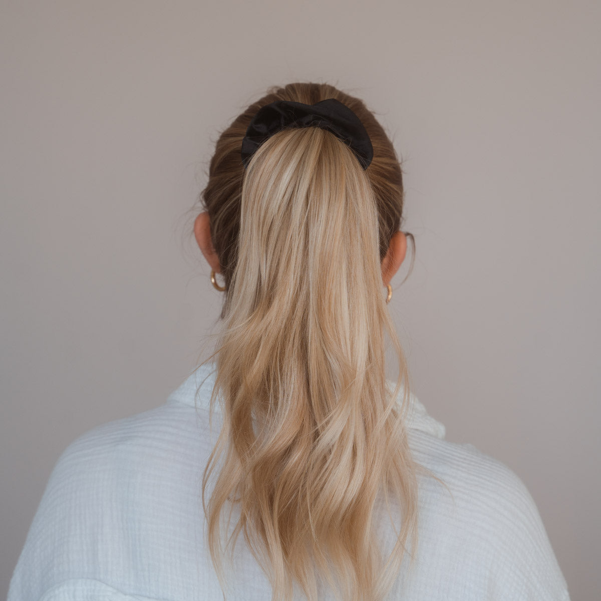 Perfekte Harmonie von Stil und Komfort: Das Justine Scrunchie von Claide