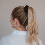 Claide Justine Scrunchie – Ihr perfektes Accessoire für jeden Anlass mit echter Seide