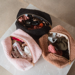Trousse de toilette en polaire teddy