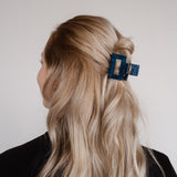 Nele pince à cheveux